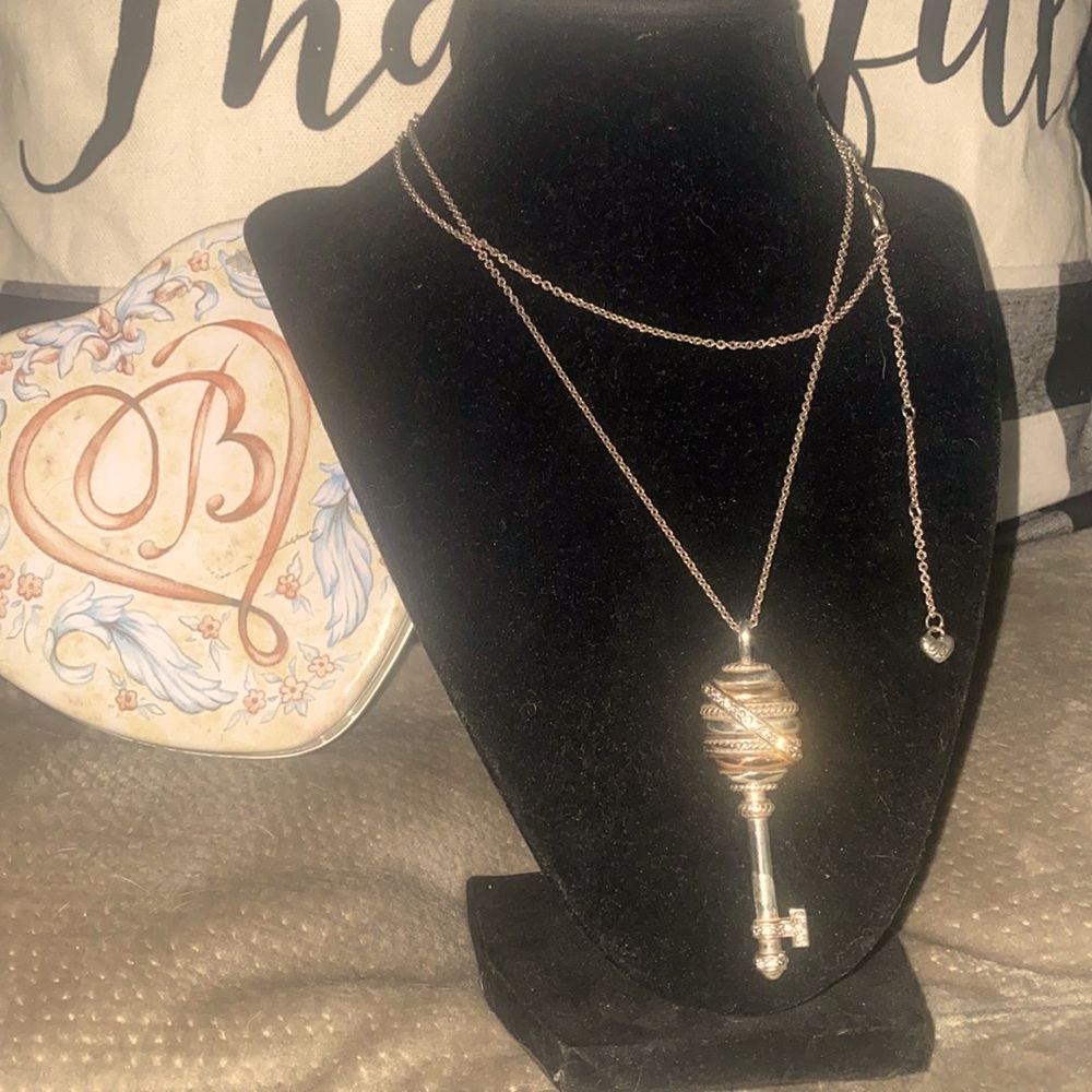 Brand New And Never Worn Unique Brighton Necklace